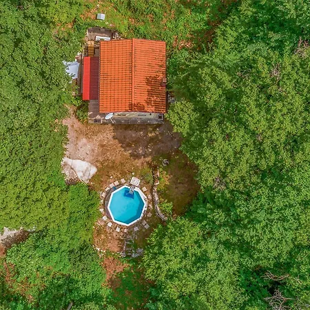 Amazing In Krizisce With Kitchen * Veli Dol