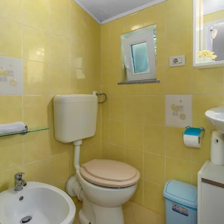 Amazing In Krizisce With Kitchen *