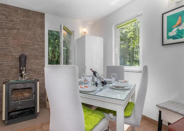 Amazing In Krizisce With Kitchen * Veli Dol